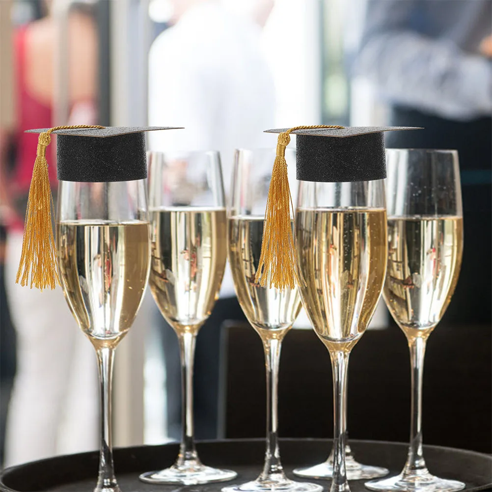 

15Pcs Mini Graduation Caps Tassel Decor for Wine Bottles Goblets Party Table Graduation Party Decoration Grad Cap Cup Covers