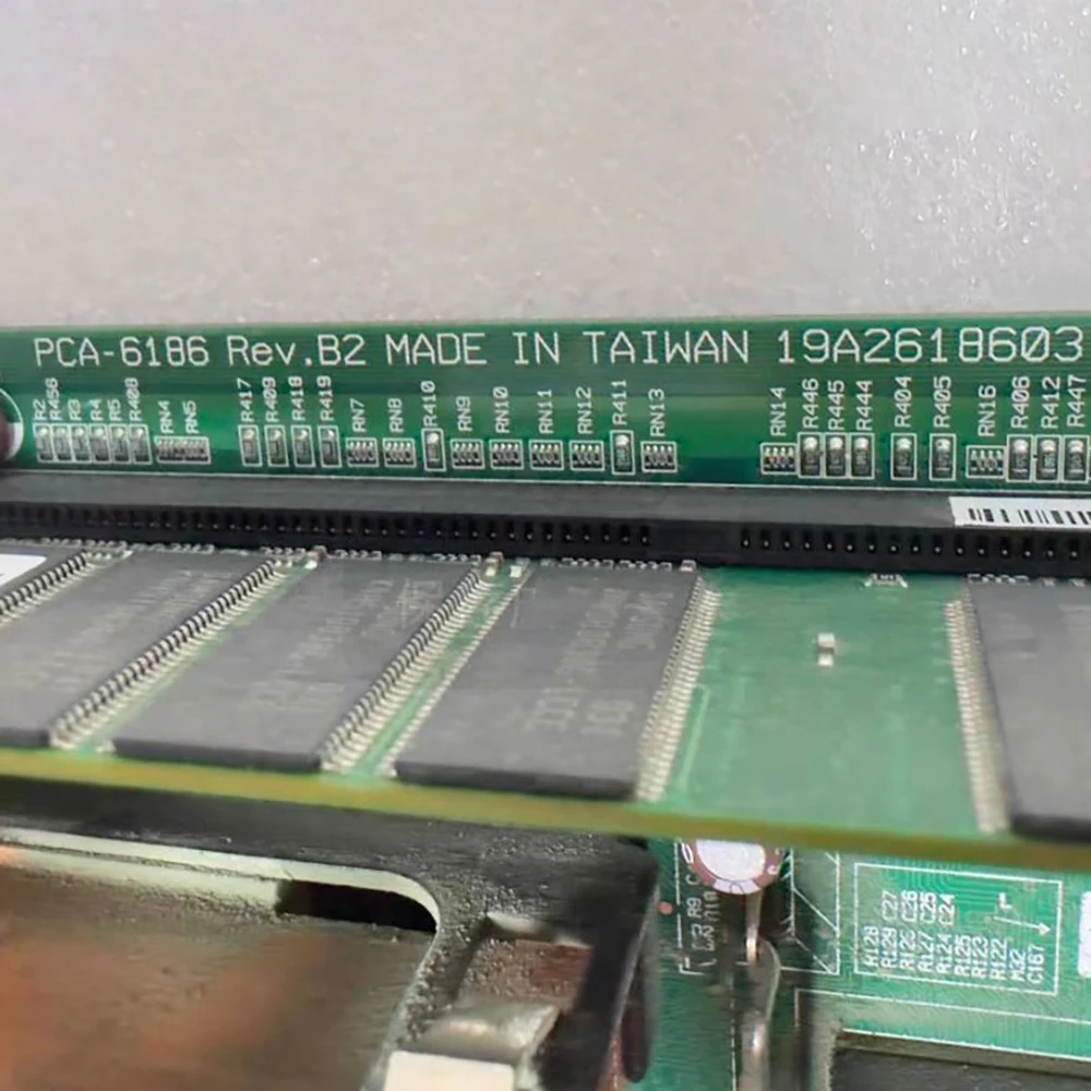 Kontrol Industri Motherboard Komputer PCA-6186 REV.B2