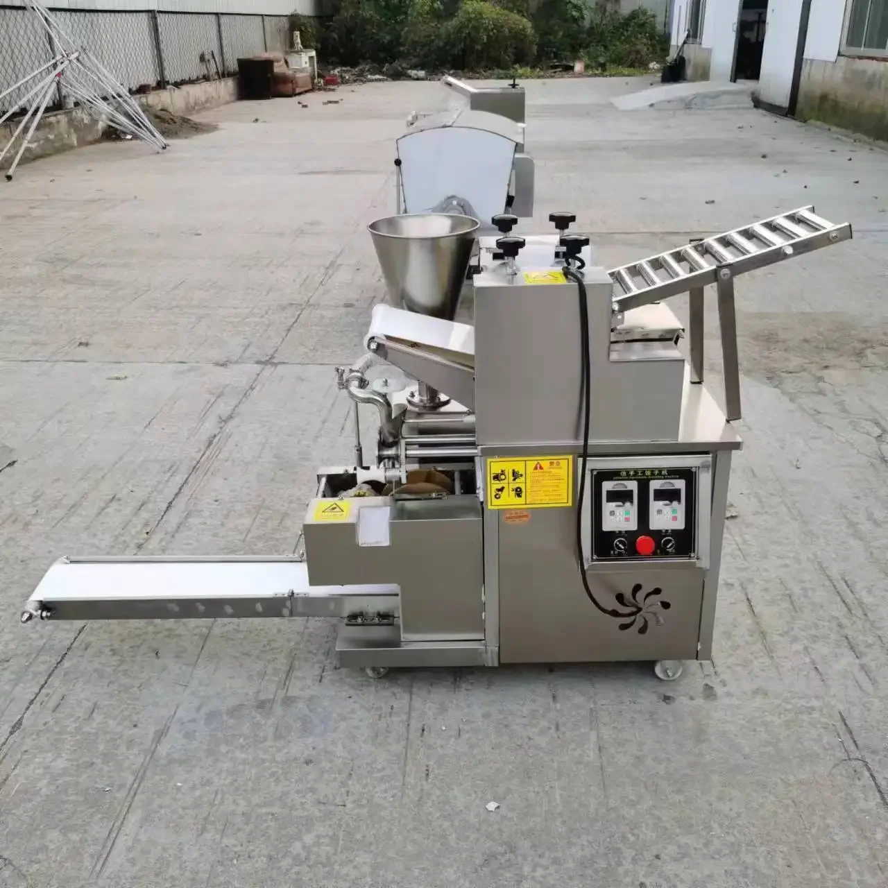 Small imitation handmade household dumpling machine,new large dumpling machine, commercial automatic dumpling machine