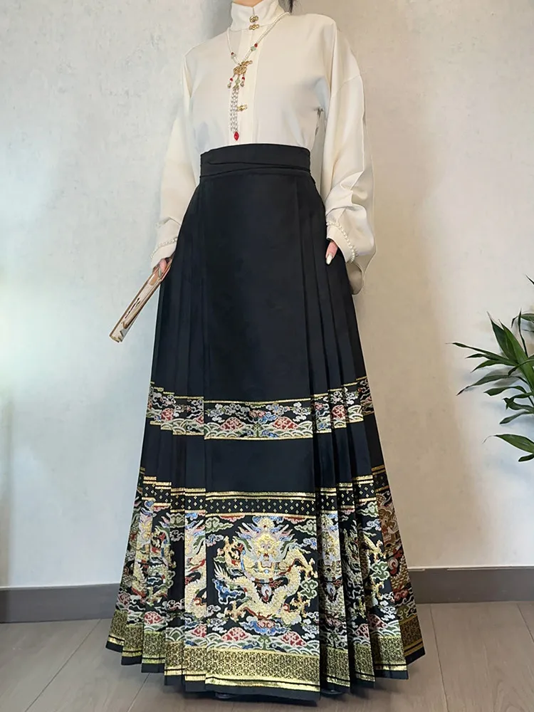 

Плетеная юбка с узором «лошадиная голова» в китайском стиле, черно-золотая, с драконьим узором, новинка весна-лето 2026, повседневная, в стиле Мин и династий.