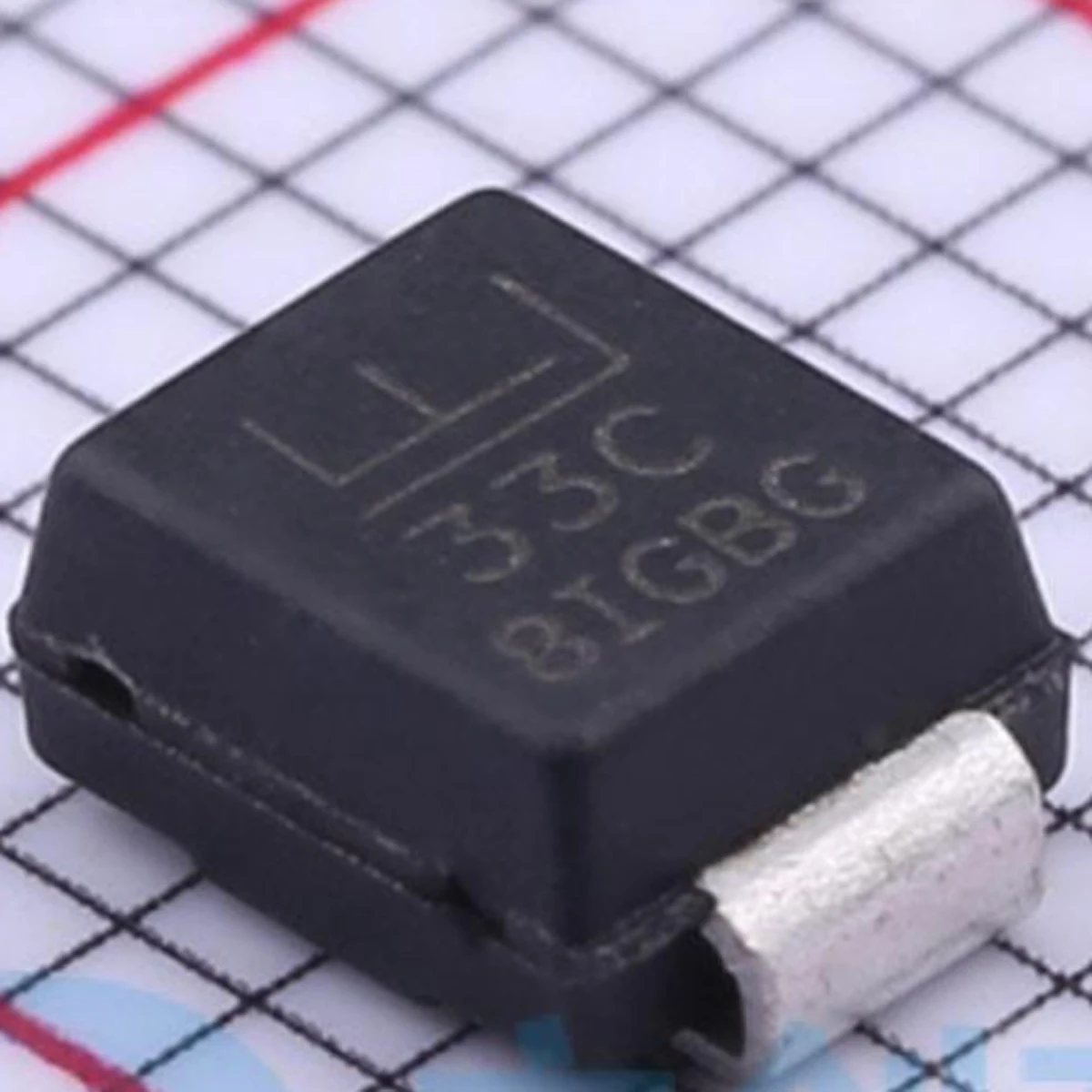 20-200PCS Origin, TVS Diodes,VBR=33V,Vrwm=28.2V，Vc=45.7V,Ipp=13.3A,Bidirectional,SMB (DO-214AA):P6SMB33CA.Marking:33C