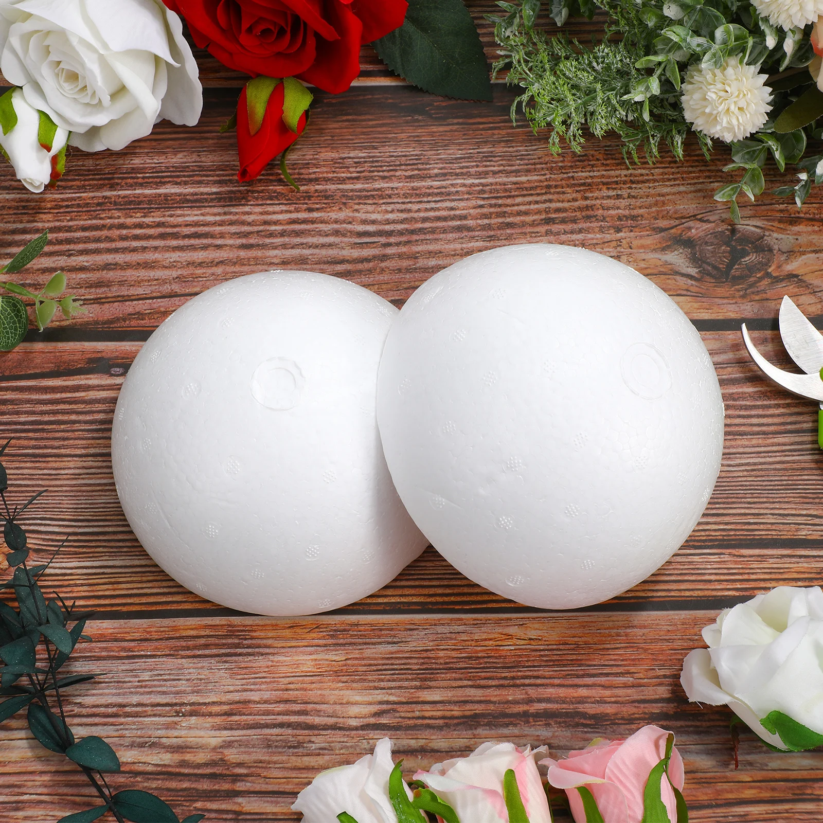 

Bulk Pack White Foam Balls for DIY Crafts Large Round Craft Spheres Unpainted Decorations for Christmas Wedding Party