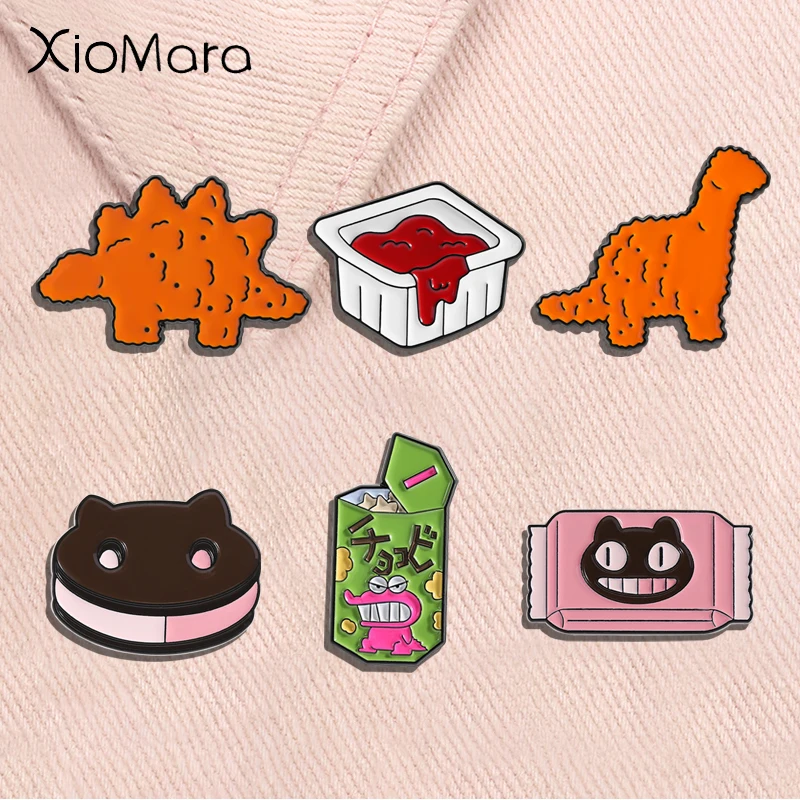 Pin esmaltado de galletas de dinosaurio de dibujos animados, estegosaurio, tiranosaurio Rex, broches de ketchup, insignia de solapa, regalos de joyería para amigos