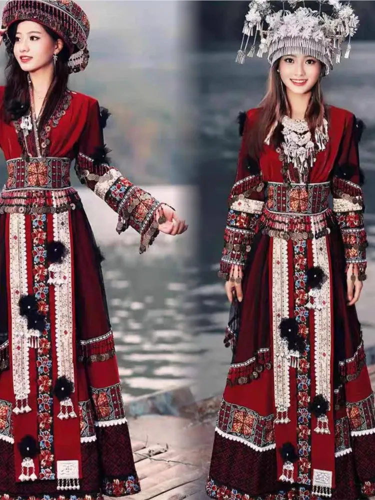 

Exotic clothing performance costumes travel photography sets