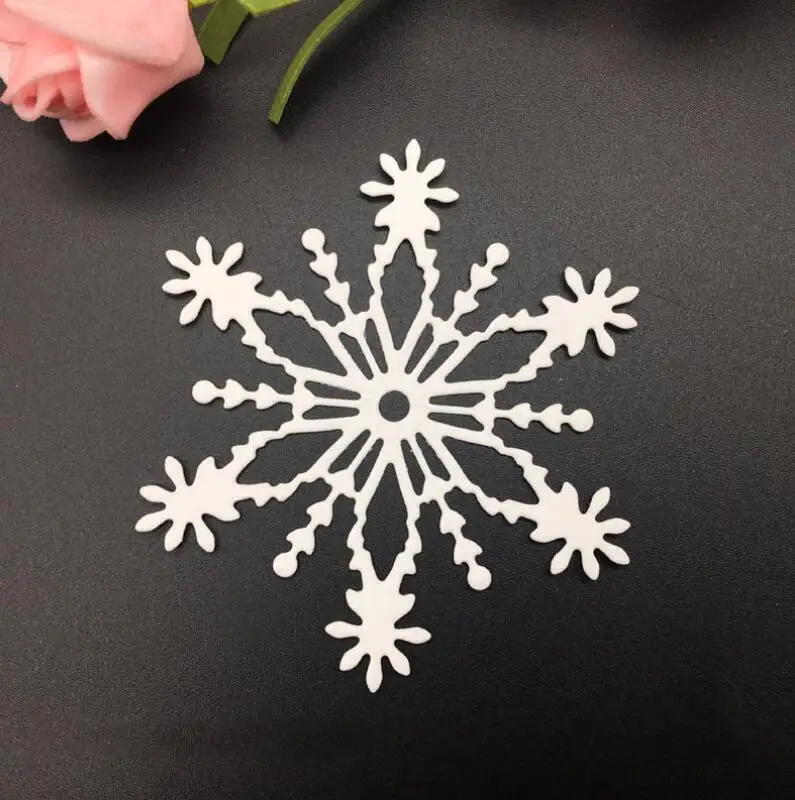 Snowflake Metal Cutting Dies Stencil Scrapbooking Diy Album Stamp Paper Card Embossing Decor Craft Knife Mould