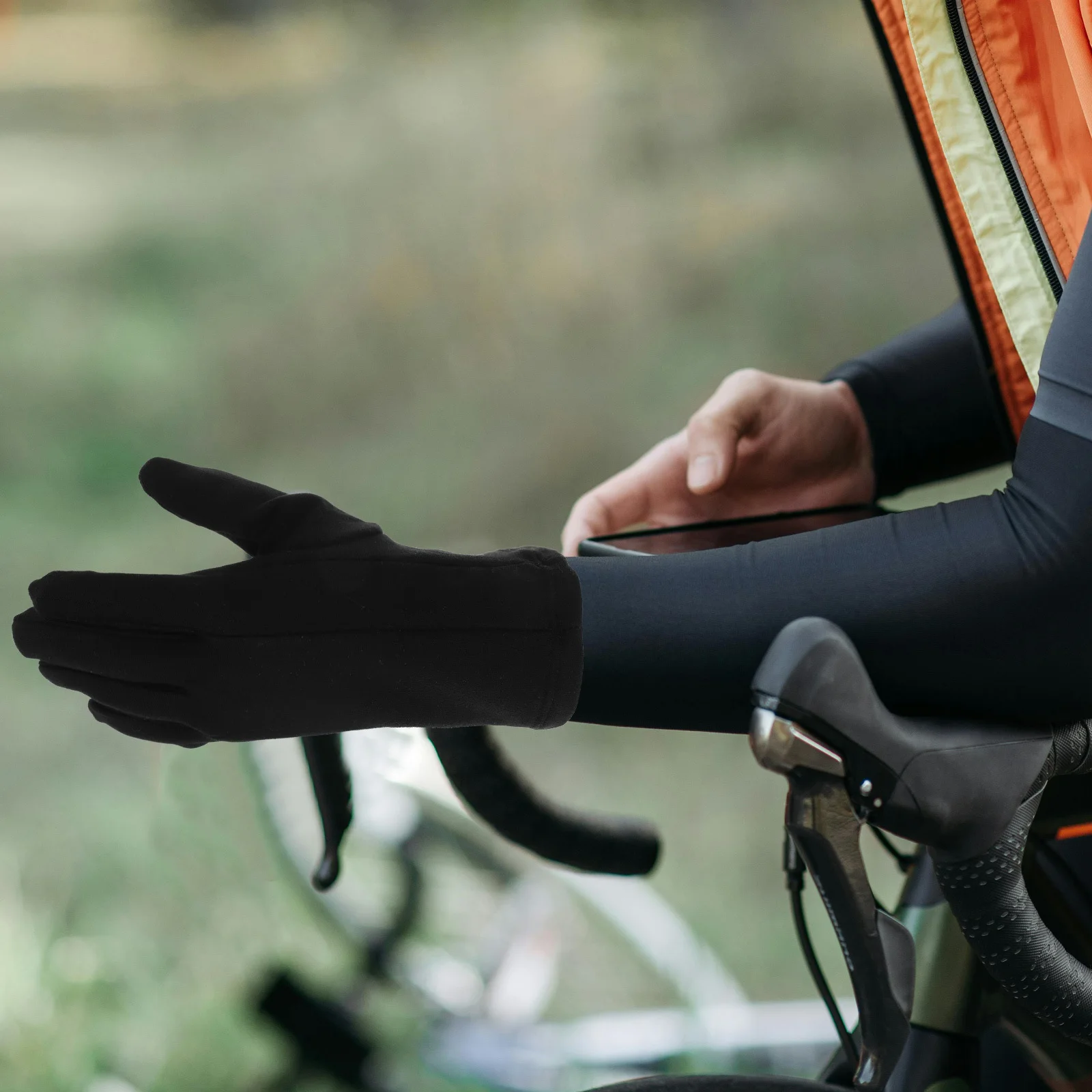 

1 Pair Black Warm Touchscreen Gloves Insulated Windproof Waterproof For Women Skiing Hiking Cycling Winter Sports Riding