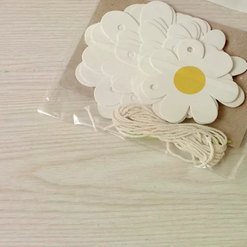 

1set Daisy Banner Birthday Party Burlap White Flower Garland Confetti Daisy Flag Baby Shower Wedding Party Bunting Decoration