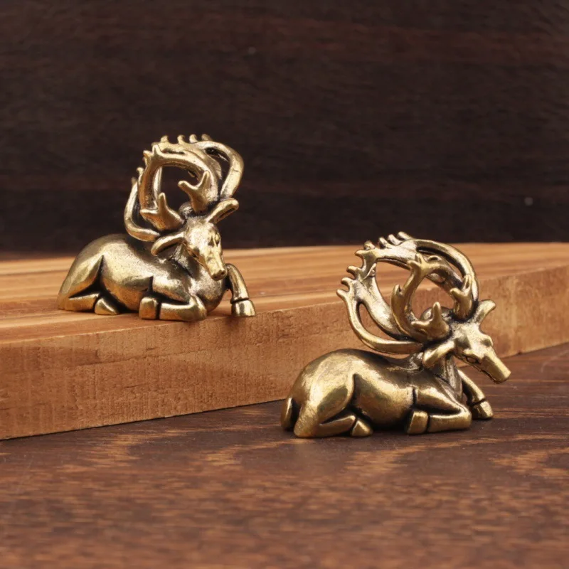 1/2Pcs solid reclining deer ornament metal retro tea pet deer paperweight stationery home decoration