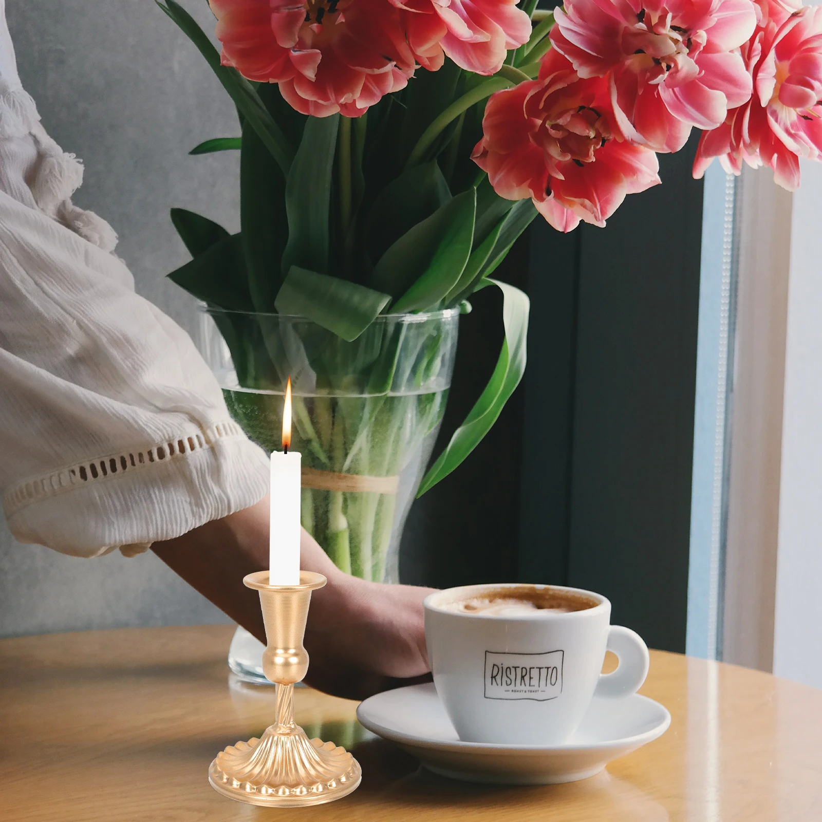 

Metal Stand Screw Rod Design Moderate Size Desktop Floor Use Retro Candlestick Wedding Party Candlestick Decor