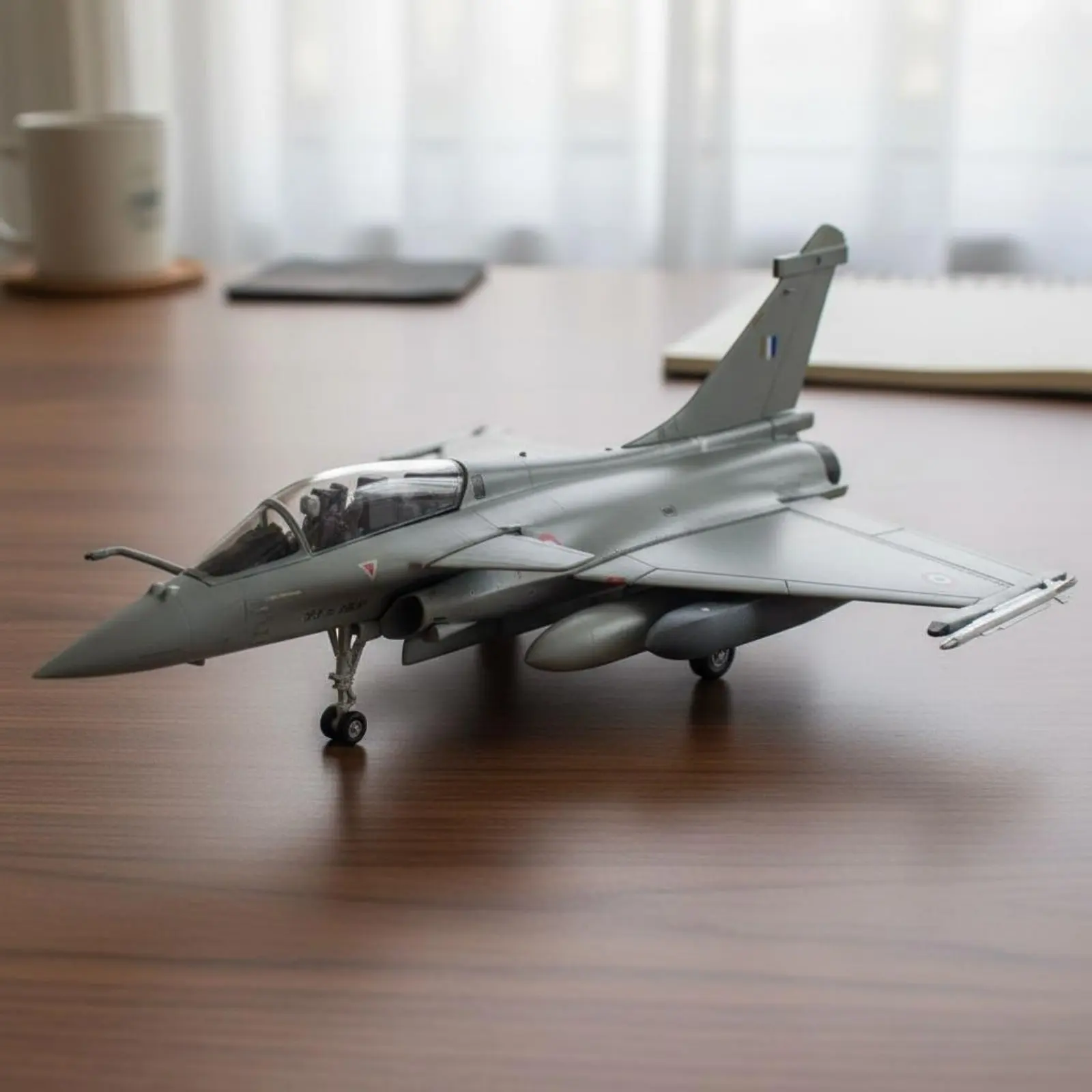 

1:72 Scale Rafale B Model Pre-Assembled Diecast Fighter Jet Two-Seater Jet Model Display Stand Included for Collectors, Office