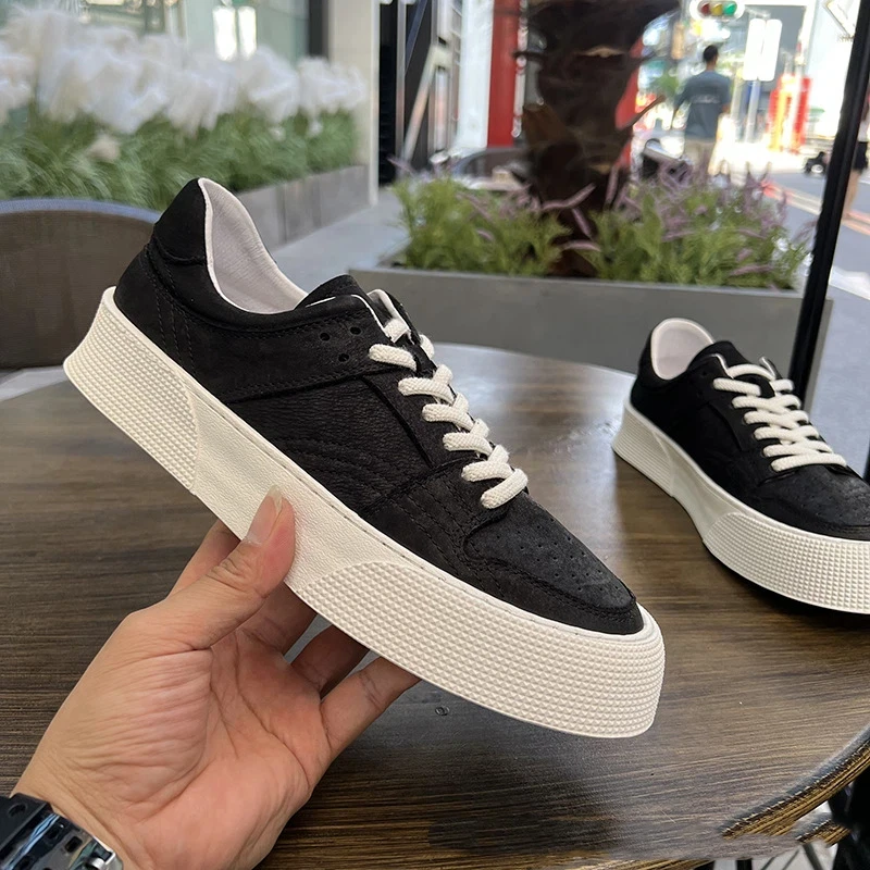 

Men's European Style Genuine Leather Skate Shoes | Chunky Sole Cracked Pattern Round Toe Sneakers | Versatile Casual Board Shoes