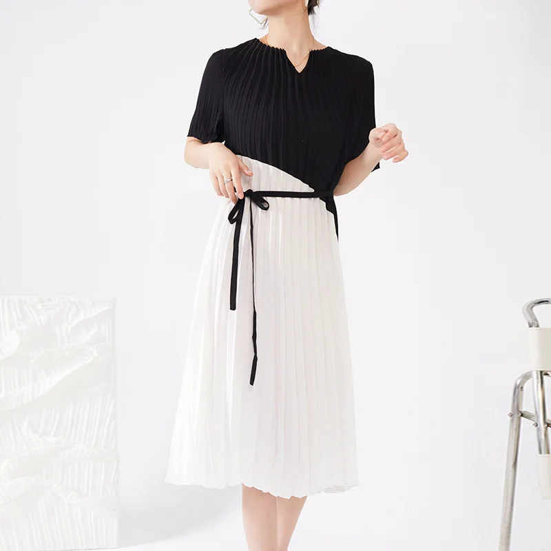 Summer Miyake Pleated Dress Summer New Contrast Short Sleeve Waist A Line Lace Up Slim Design Medium Length Skirt for Women