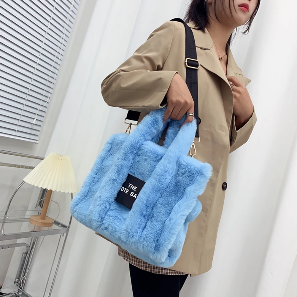 Fashion Tote Messenger Bag Autumn Winter Faux Fur Fluffy Handbags Soft Plush Ladies Girl Shopper Purses for Travel Shopping