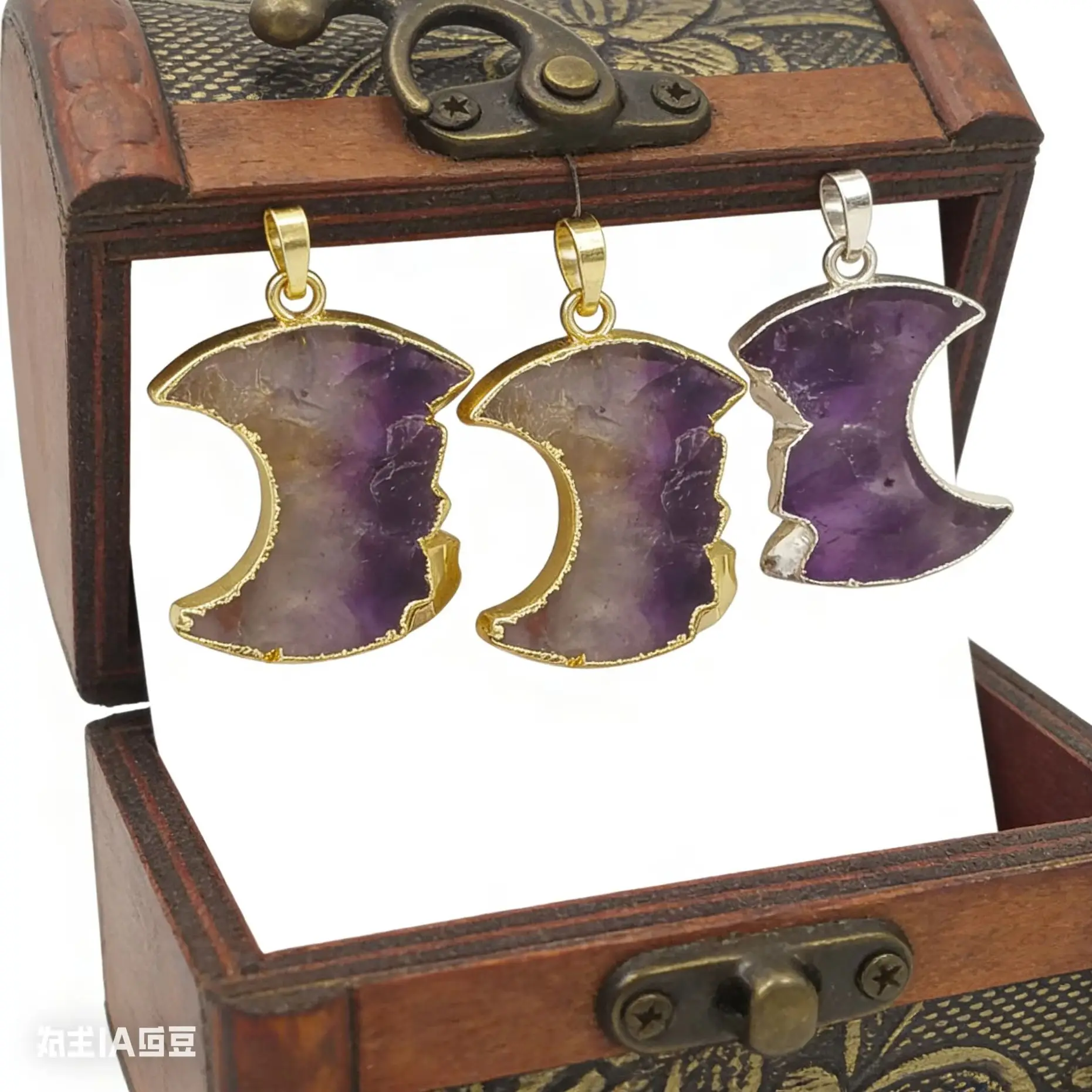 

WT-P1714 New Wholesale natural Amethysts Irregular gold Moon shape Pendant for women Necklace earrings jewelry accessories