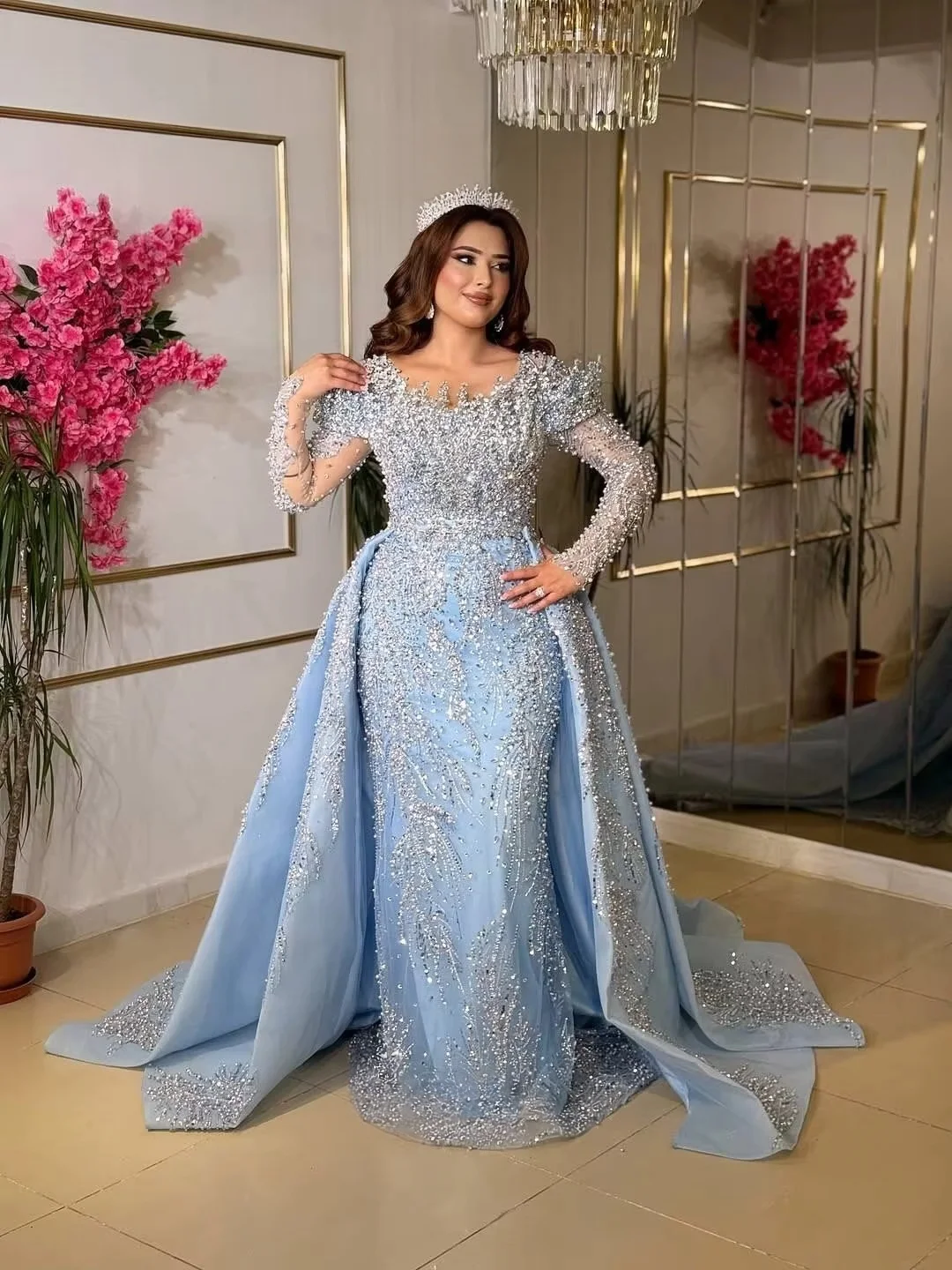 Sky Blue Long Evening Dresses Long Sleeves Beaded Saudi Arabia Dubai Robe De Soiree Middle Eastern Prom Dress Gown Customized