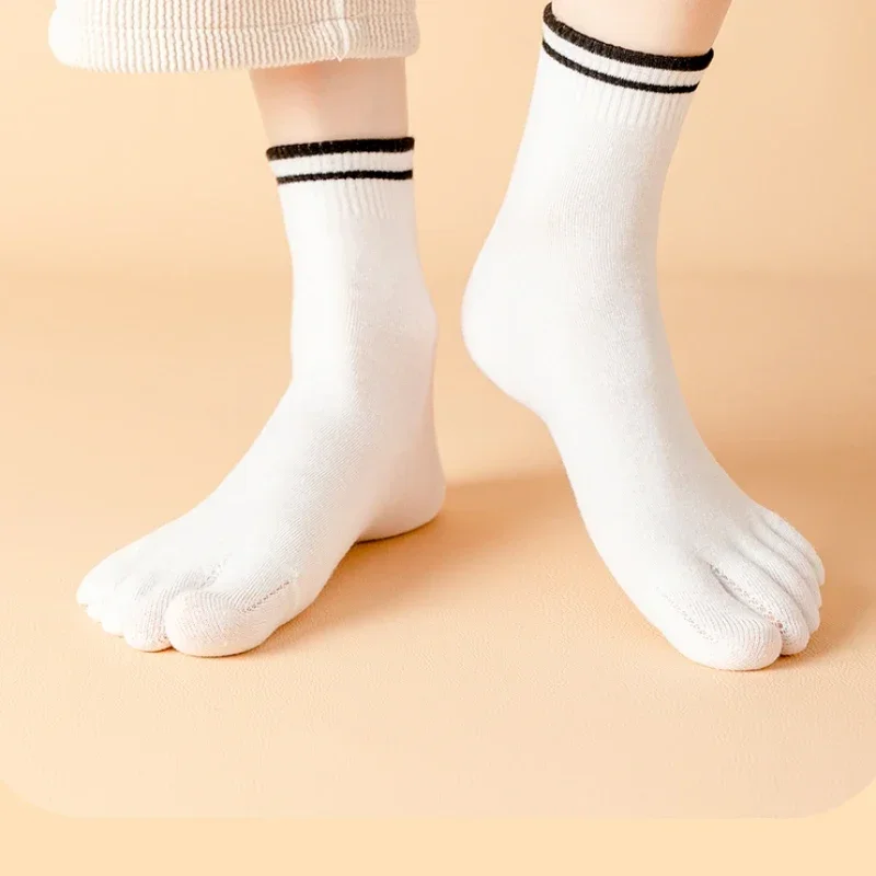 5 Pairs Five Finger Socks Women Cotton Toe Socks with Separate Fingers Calf Crew Sports Socks Mid Tube Yoga Pilates