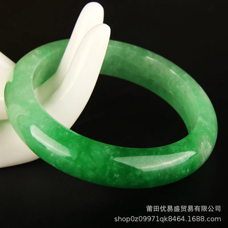 Ice-like Emerald Blype Oil Green Highest-Ranking Imperial Concubine Burma Jade Bracelet with Certificate