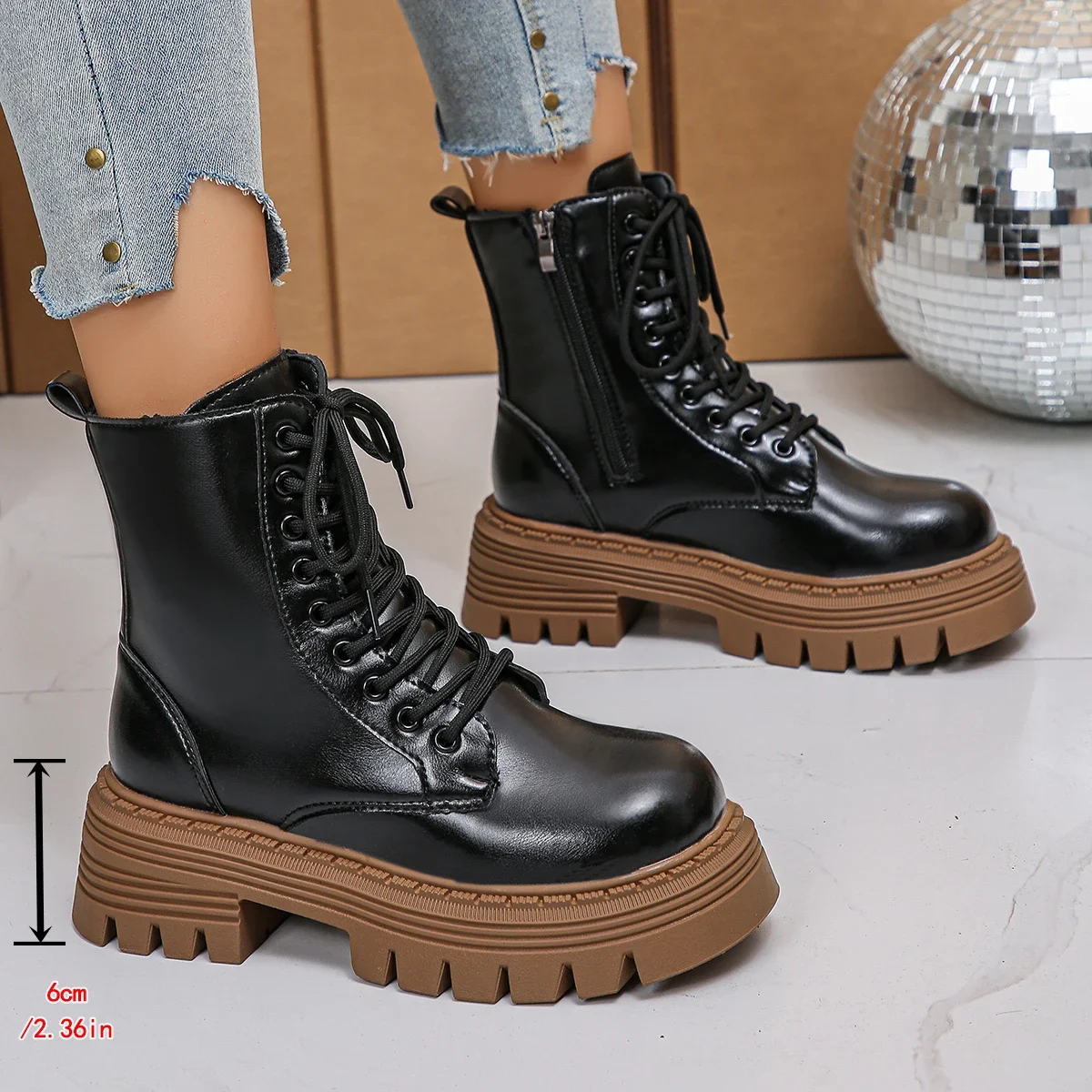 Women's Round Toe Thick-soled Lace-up Side Zipper Short Boots for Autumn and Winter Neo-retro Street Punk Style Women's Boots