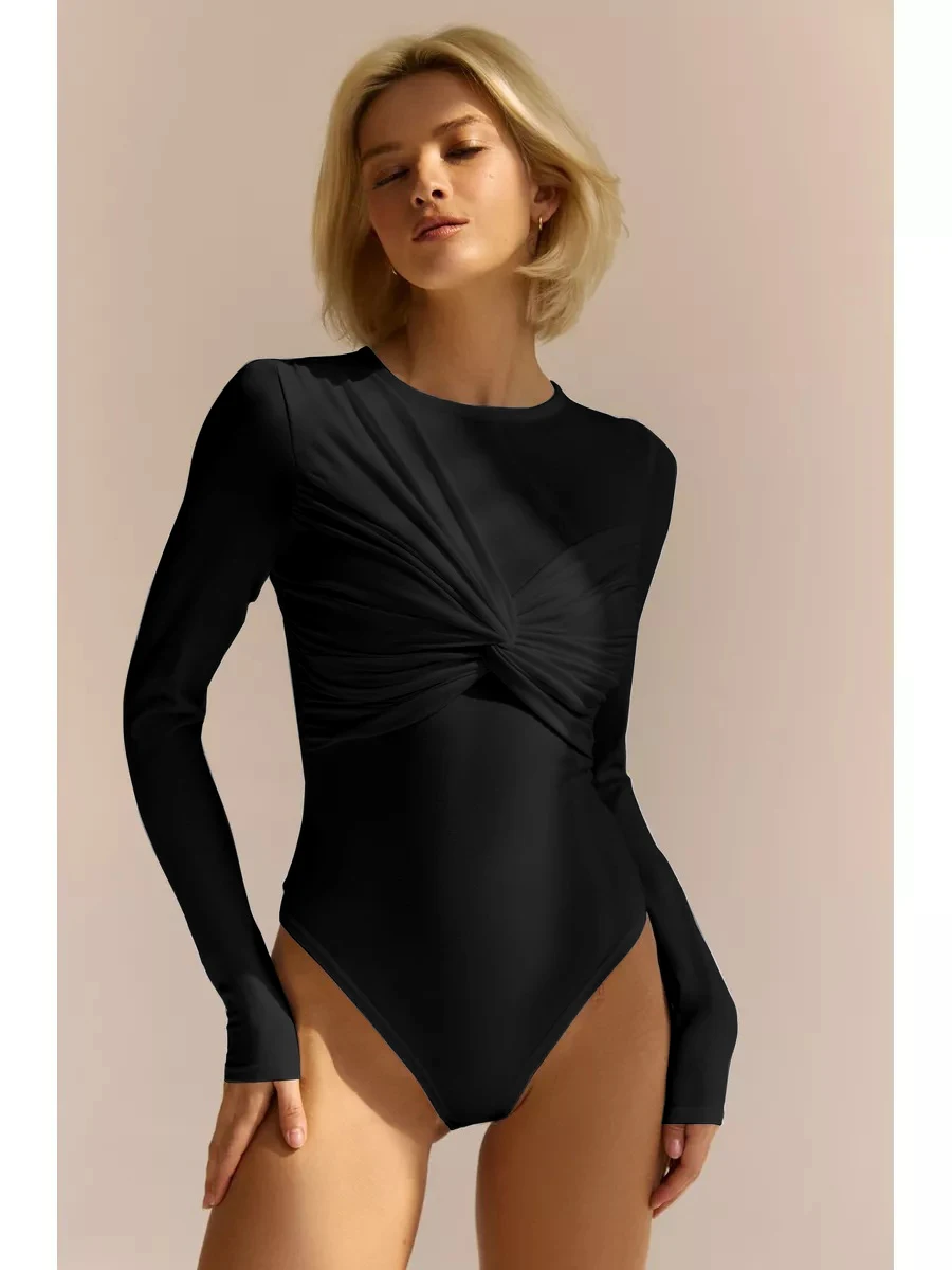 Hot selling new style of fleece twisted jumpsuit base shirt long sleeved slim fit fashionable T-shirt trend