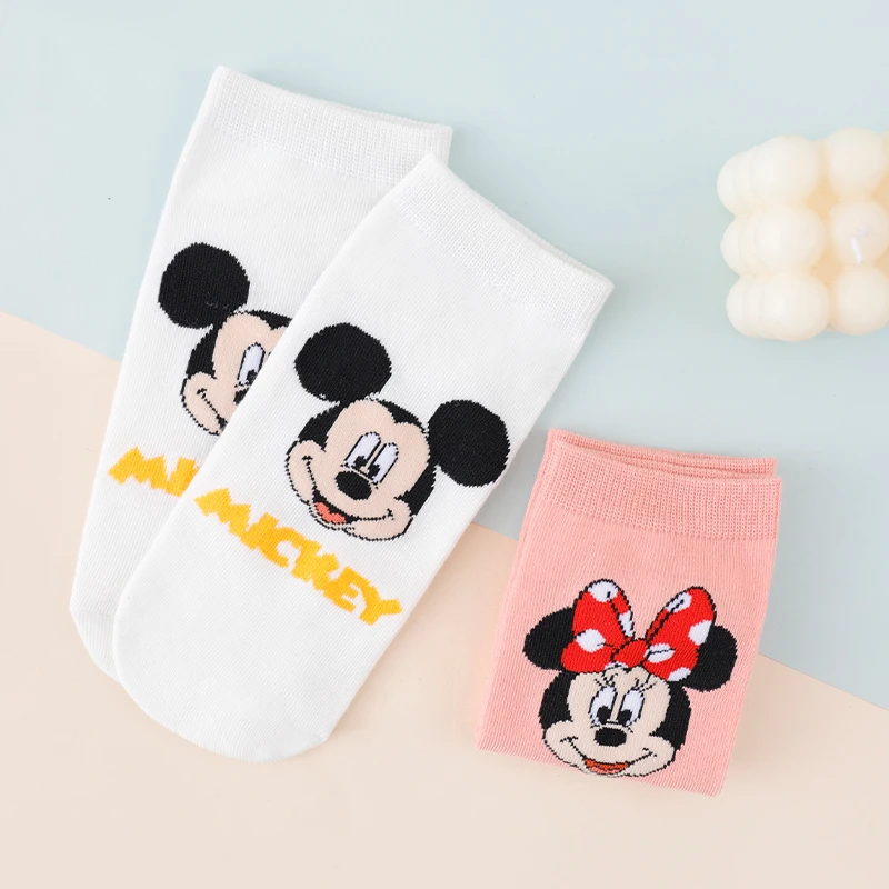 5/10 Pairs Random Disney Mickey Minnie Donald Duck Daisy Pluto Goofy Ankle Socks Cute Cartoon Print Cotton Short Socks for Women view 6
