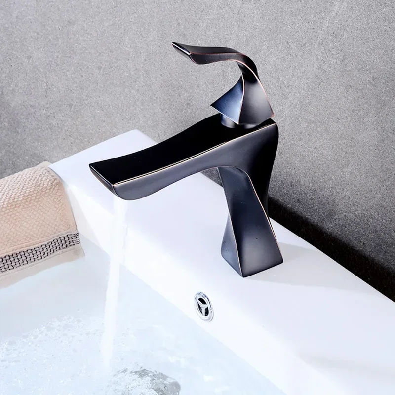 New Design Basin Faucet Black and Chrome Bathroom Sink Faucet Single Handle Basin Taps Deck Wash Hot Cold Mixer Tap Crane