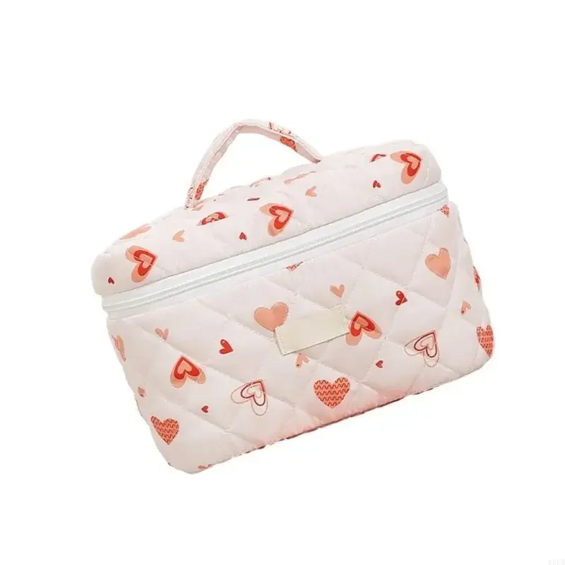 Stylish Heart Pattern Makeup Bag Spacious Organizers for Your Beauty Essential