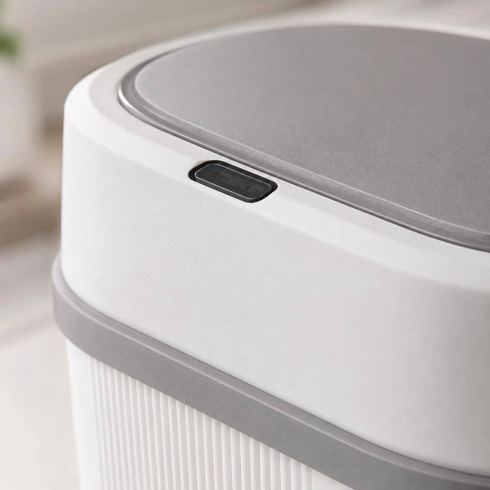 Sensor Trash Can Battery-Powered Smart Trash Can Waste Basket Oval Opening Home Container Matte Finish