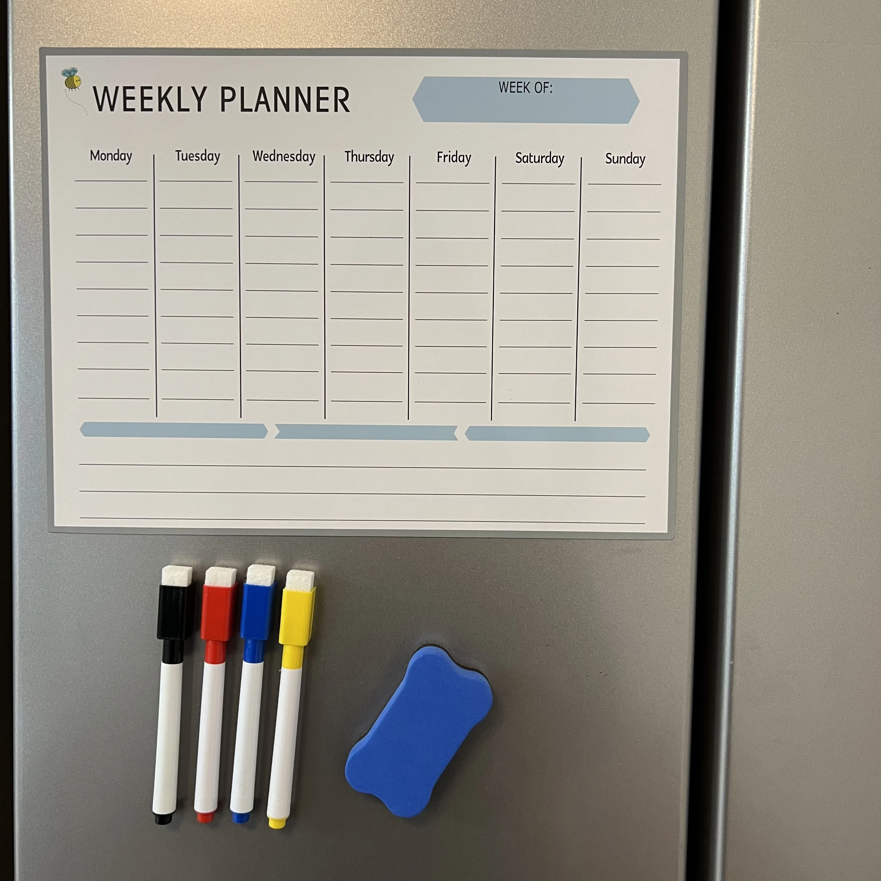 Reusable Magnetic Weekly Planner Fridge Whiteboard, Dry Erase Schedule Board with 4 Markers & Eraser, Bee Pattern Fridge Magnet