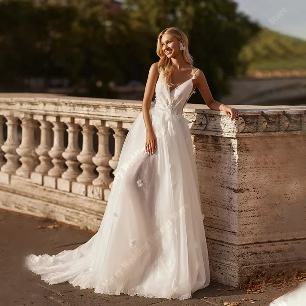 

2025 Sexy A-Line Women Wedding Dresses Elegant Lace Appliques Bride Gowns Princess Engagement Banquet Robes De Mariée Customized
