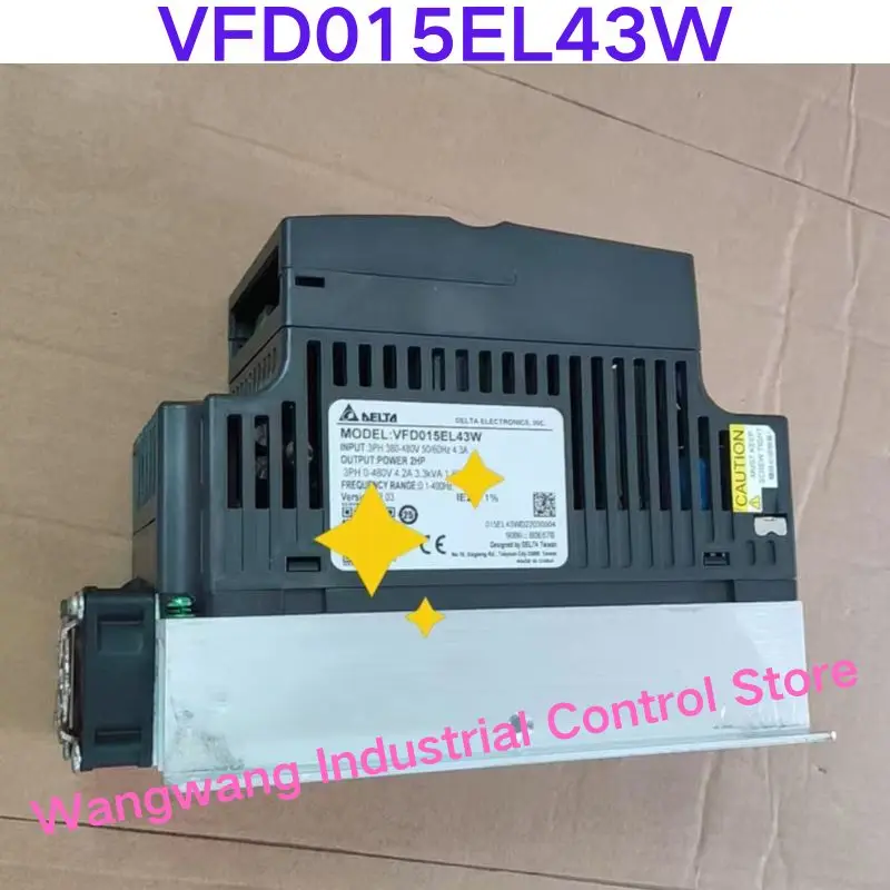 Second-hand test OK . VFD015EL43W frequency converter, 1.5KW three-phase 380V