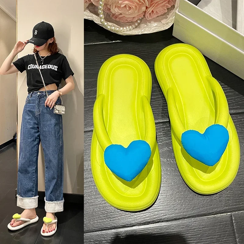 Rainbow Color Flip Flops Women Outwear 2023 Summer New Heart Beach Soft Sole Slippers Indoor Paltform EVA Home Wear Women Shoes