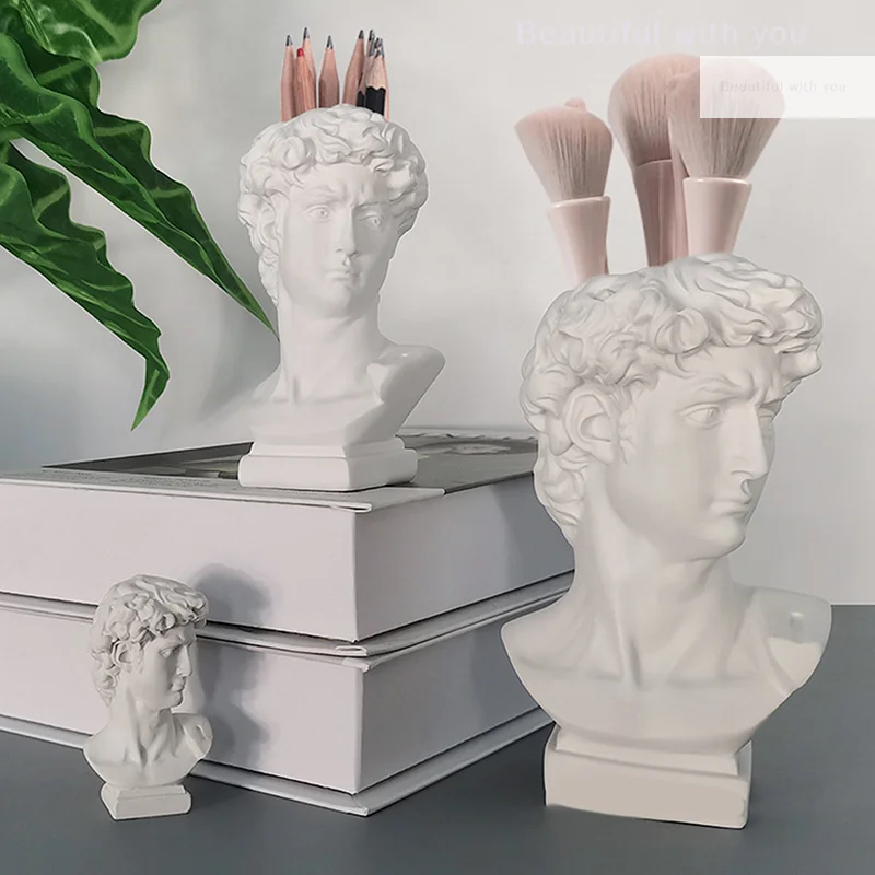 

Creative Statue Of David Shape Brush Pot Desktop Ornaments Storage Box Household Makeup Brushes Organizer