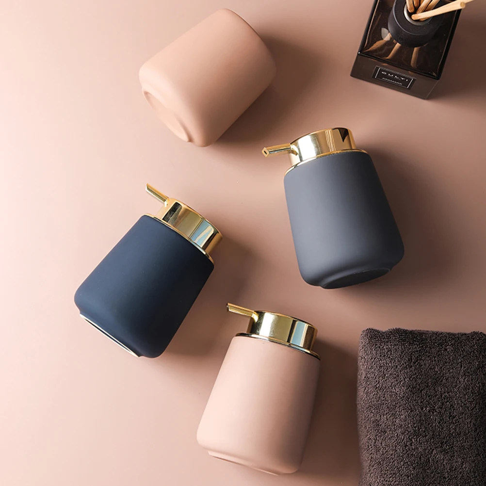 

1pc Push Type Lotion Bottle Reusable Refillable Hand -Friendly Compact Travel Soap Dispenser For Shampoo Body