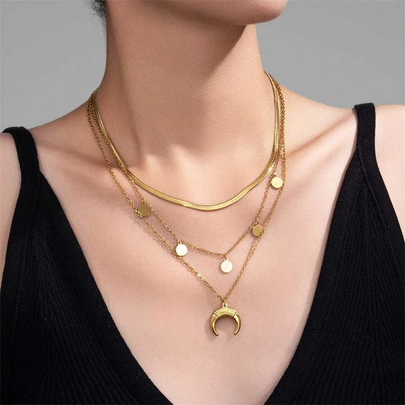 316L Stainless Steel New Fashion Fine Jewelry 3-Layer Round Wafer Crescent Shape Charm Chain Choker Necklaces Pendants For Women