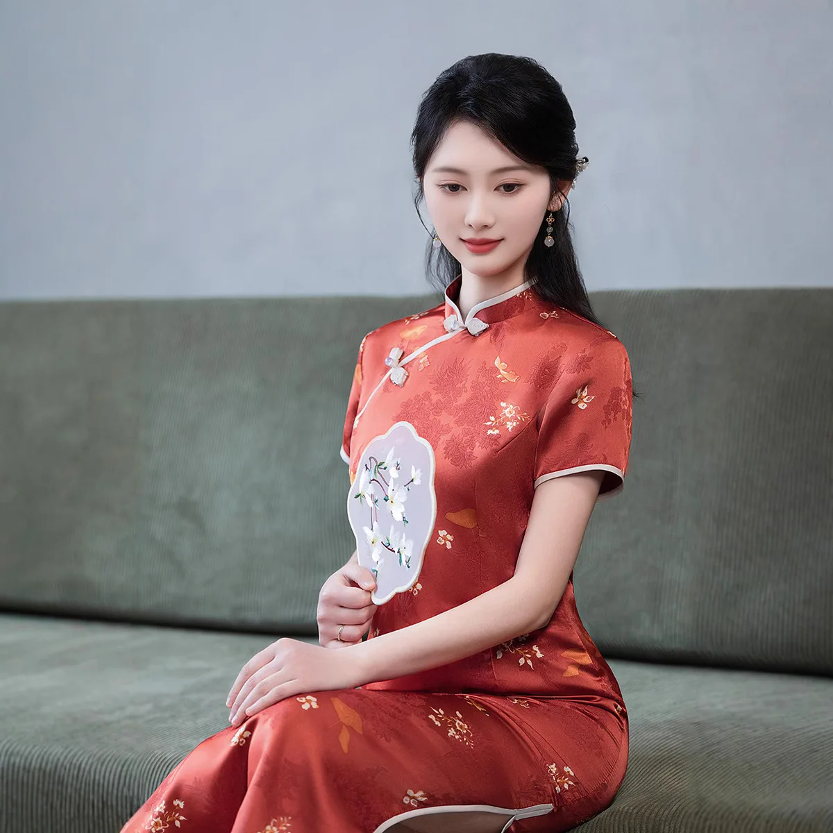 

Осеннее красное платье Cheongsam с короткими рукавами, женское элегантное платье Ципао в китайском стиле, винтажное платье Ципао с воротником-стойкой, Vestidos
