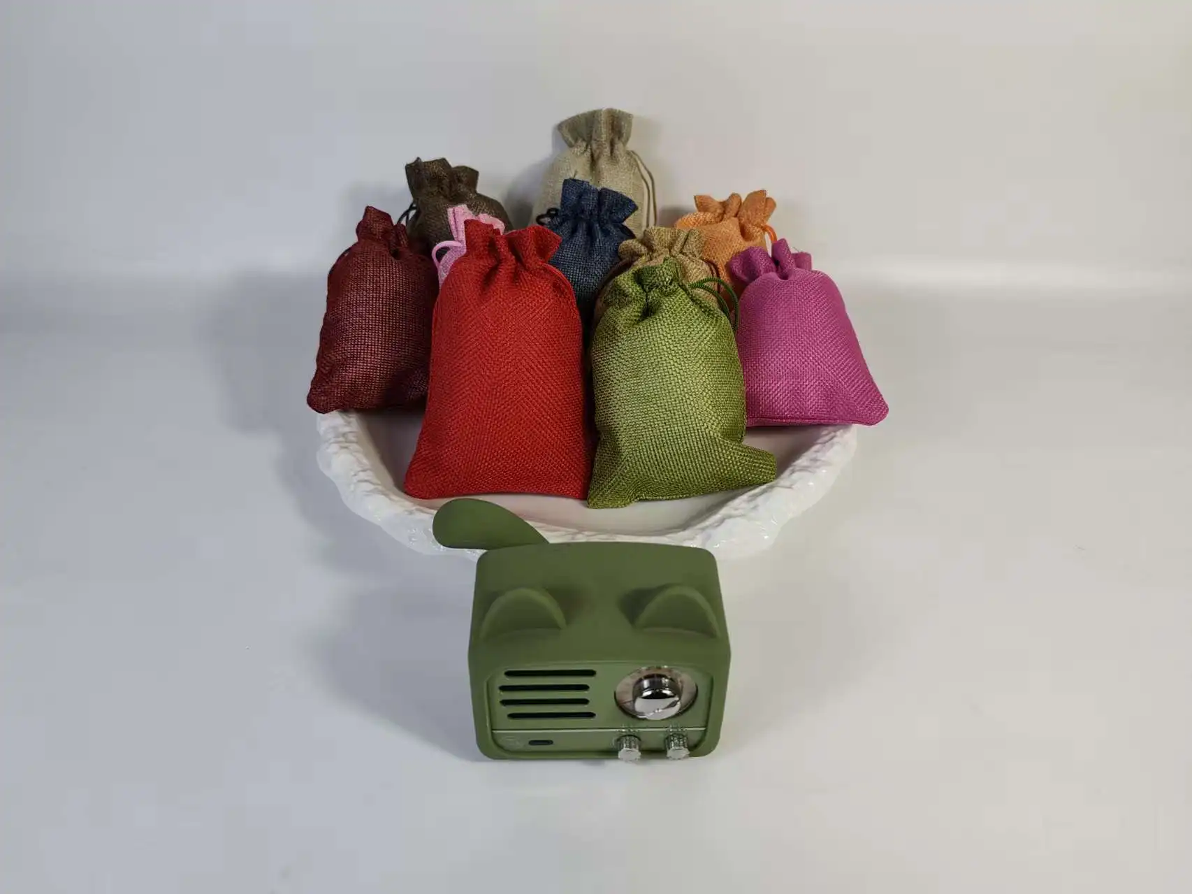 

50PCS/lot 7×9cm drawstring sackcloth bags Linen bags Gift bags candy bags Jewelry packaging wedding pouches custom logo