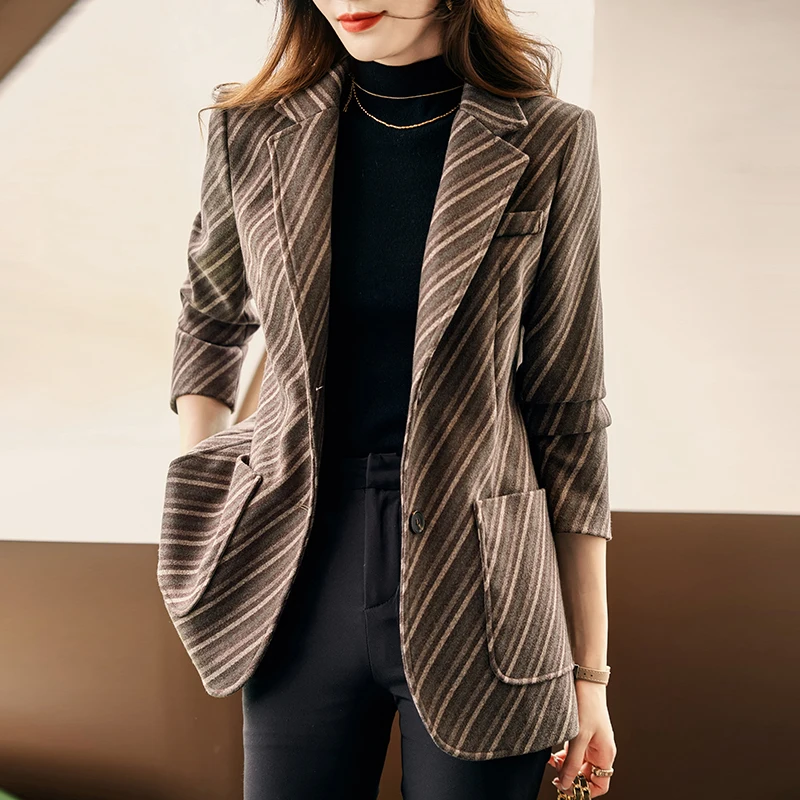 2024 Spring and Autumn Korean Edition Women's Jacket Casual Loose Set Fashionable and Elegant High-end Business Striped Suit