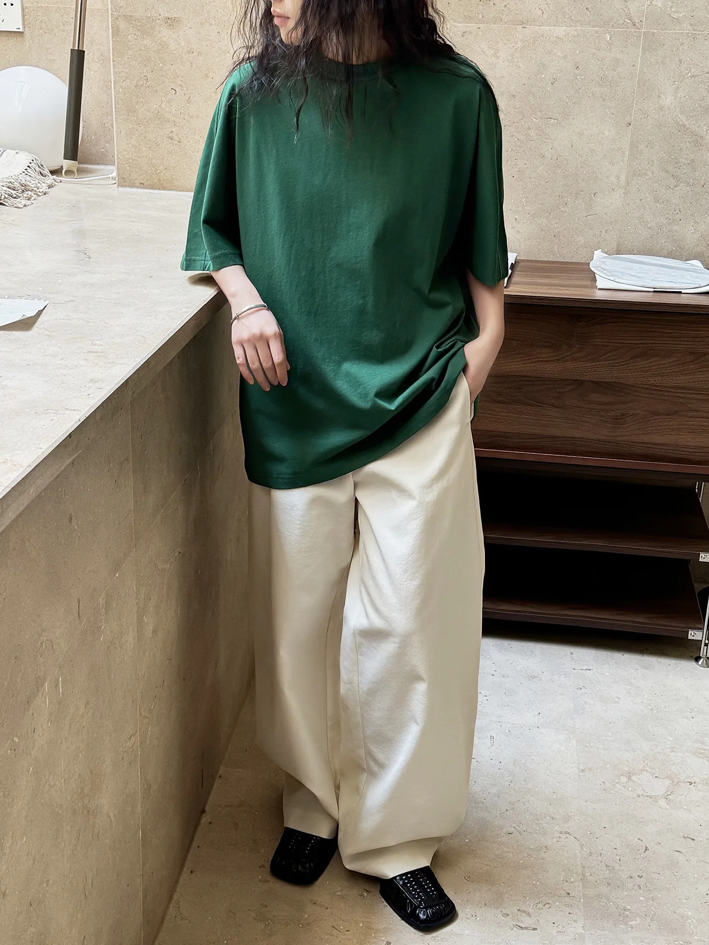 Old Money Style Scimitar Silhouette Pant Loose Fit High Waist Slimming Commuter Trousers For Women