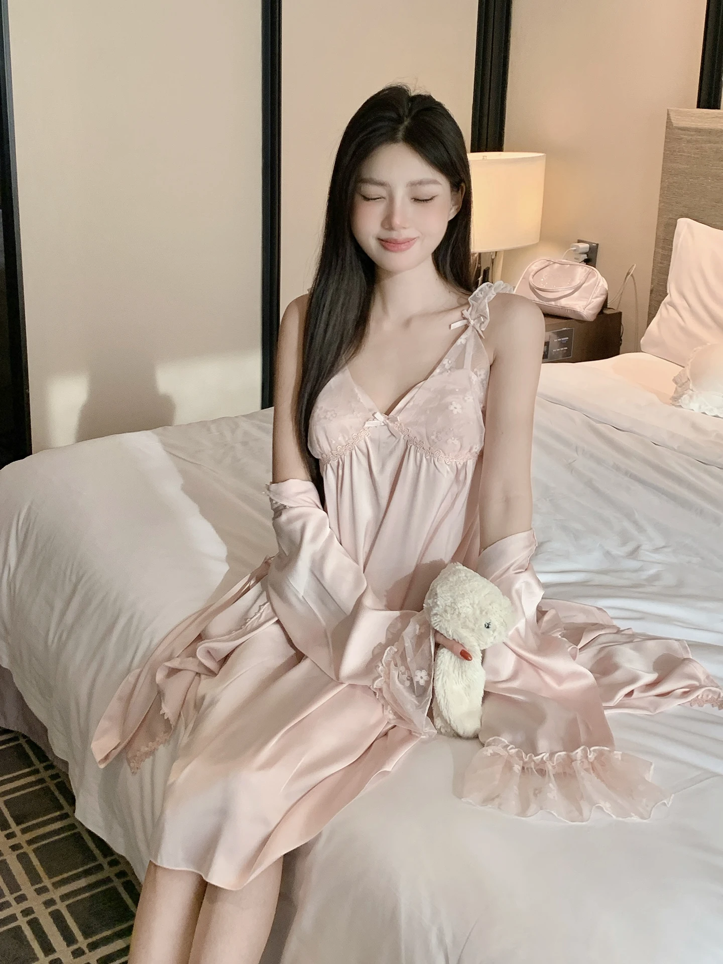 2025 New Sexy Strap Ice Silk Nightdress Sweet Girl Japanese Style Ins Summer Thin with Chest Pad Robe Two-Piece Set Loungewear