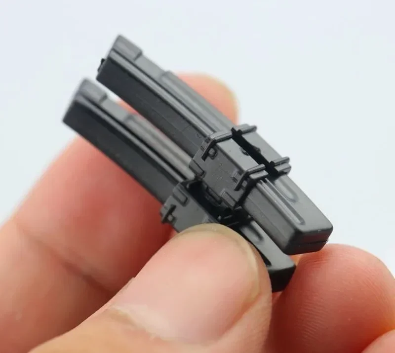 1:6 Scale MP5 Submachine Gun Assembled Firearms Puzzle Plastic Model for 1/6 Action Figure  Building Blocks Boys Gift Toys
