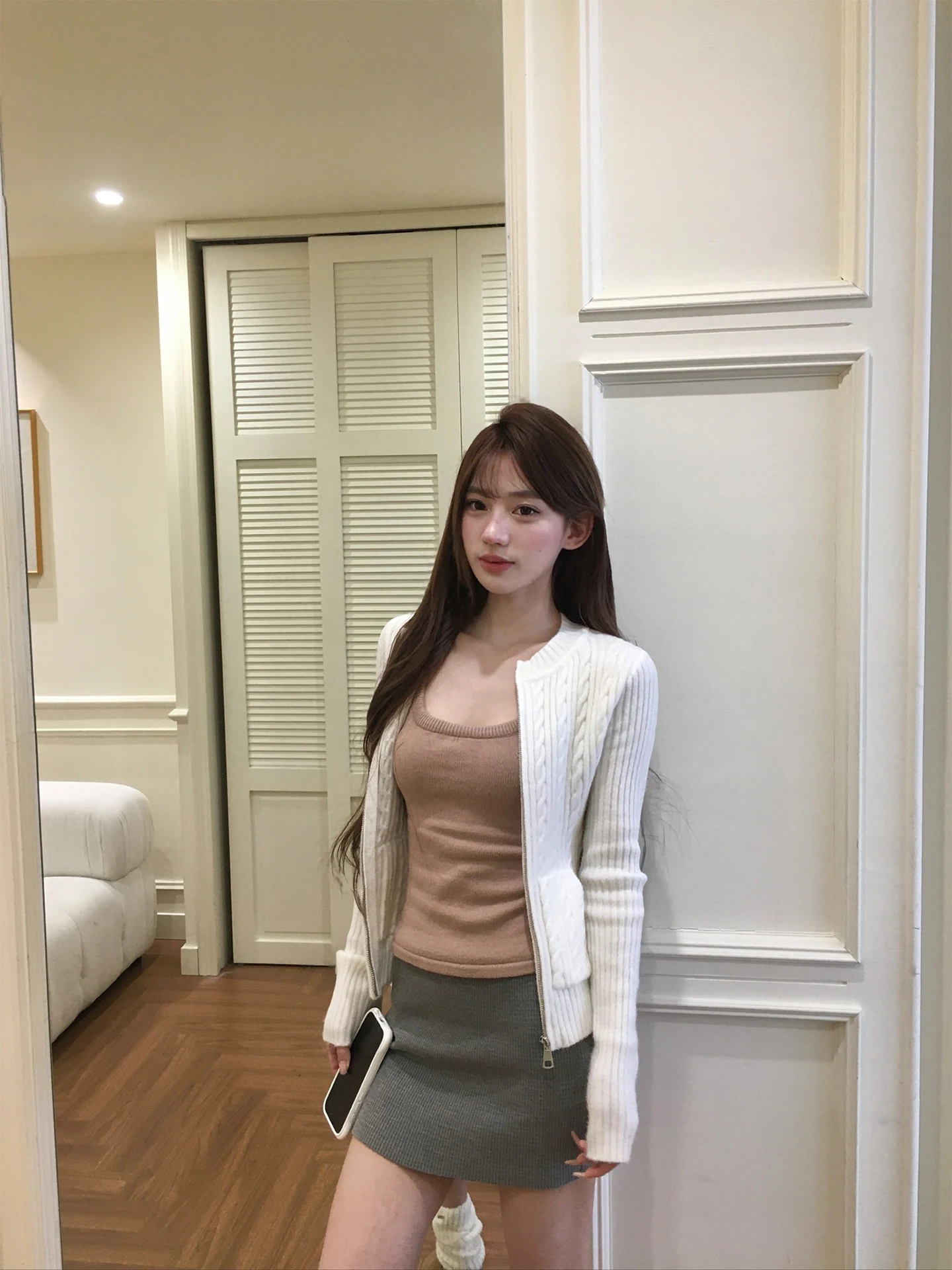 

Белый вязаный свитер с поясом и узором «косы», женский приталенный топ в корейском стиле, новинка весеннего сезона, повседневный кардиган с круглым вырезом и молнией