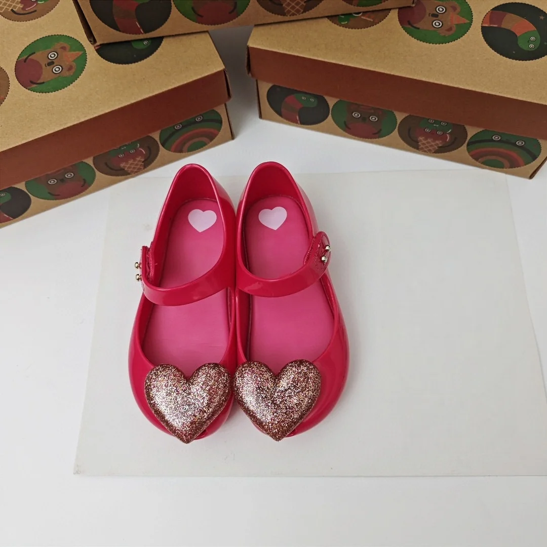 Original Brand Children 2026 Heart Style Jelly Shoes Girl's Fashion Spring Flat Beach Shoes Kids Valentine's Day Wear HMI203