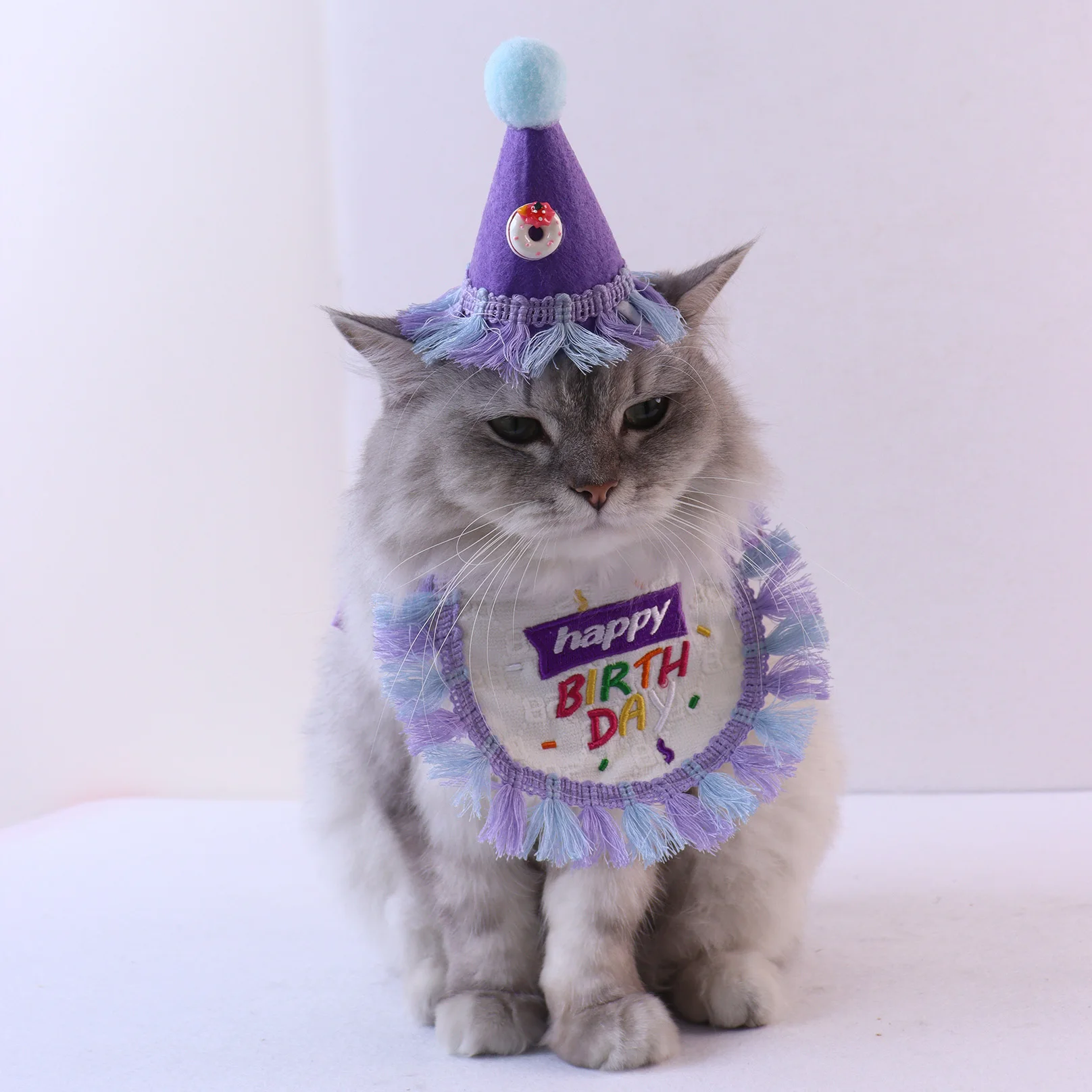 

Pet Birthday Party Scarf, Cat and Dog Mess-Proof Outfit, Cute and Stylish Crown Hat, Party Supplies for Bombyx Poodles,All Cats