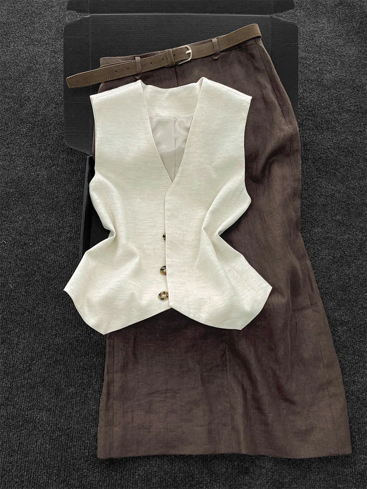 

2025 Summer New Sle Women's Linen White Vest And Coffee Skirt Set Classic Preppy Aesthetic High Quali Faion Ensemble