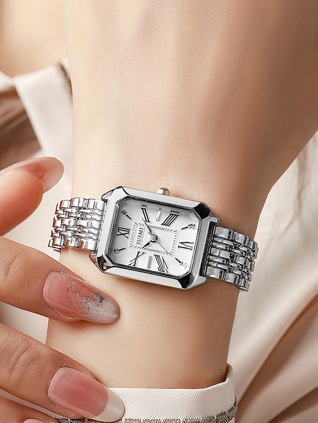 ساعة كوارتز نسائية عصرية بسوار معدني مربع لهدايا عيد الميلاد والهالوين