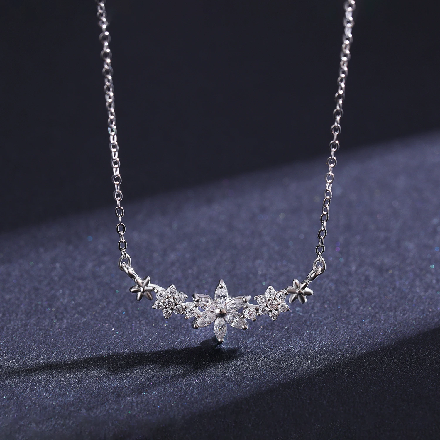 Modian 925 Sterling Silver Dazzling Clear CZ With Daisy Flower Pendant Necklace for Women Link Chain Wedding Engagement Jewelry