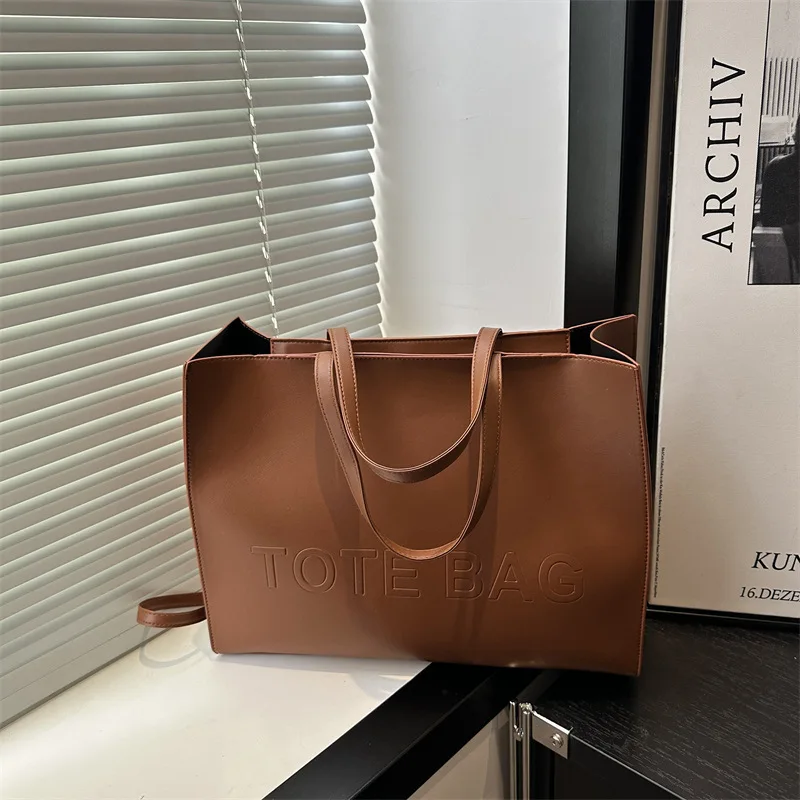 

Fashionable Tote Bag for Women Shoulder Bags Large Capacity Shopping Bags Versatile for Class Bags for Girl Female Bag Сумка Sac