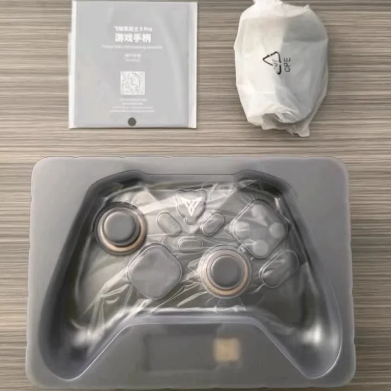 En Stock Flydigi Vader5 Pro manette de jeu Bluetooth contrôleur de jeu Elite compétitif pour jeux de vapeur PC Switch2 avec station de chargement