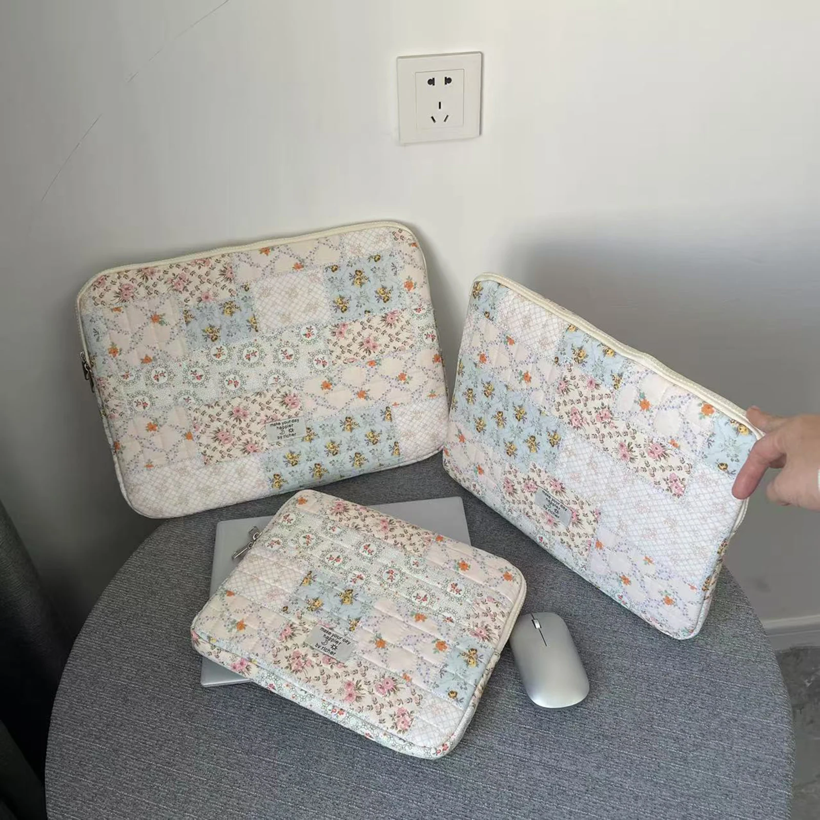 Cotton Stylish Quilted Laptop Sleeve Shockproof Puffy Notebook Pouch Multiple Sizes Choose From Laptop iPad Sleeve Case