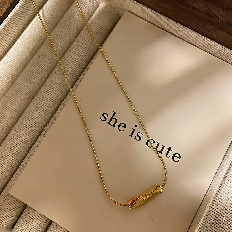Edelstahl Goldfarben Kette Geometrischer Anhänger Halskette Sexy Schlüsselbein-Kette für Frauen Modischer Sommer-Schmuck Accessoires – Detail 10